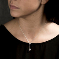 essentia medium teardrop necklace