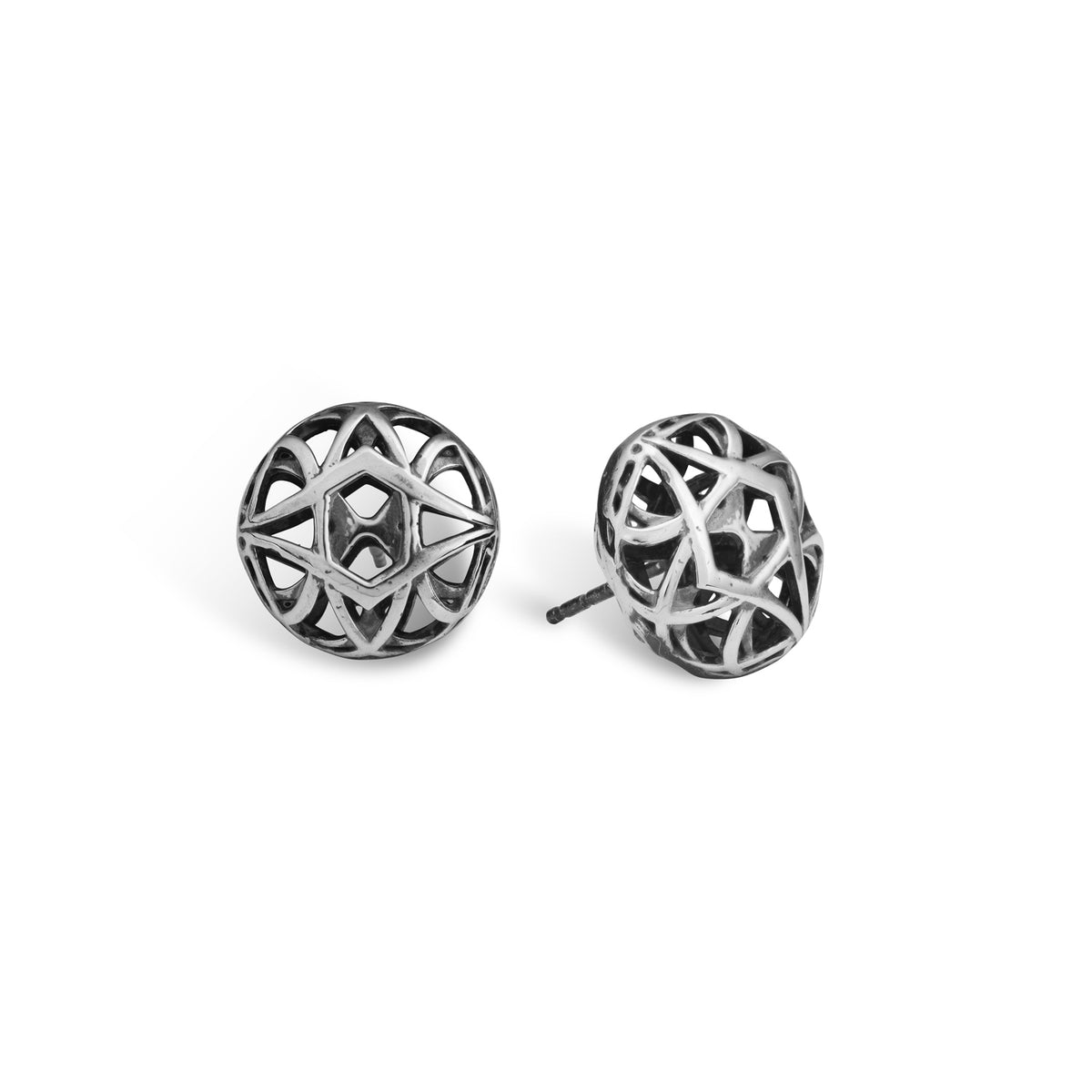 aperta 15mm circle stud earrings