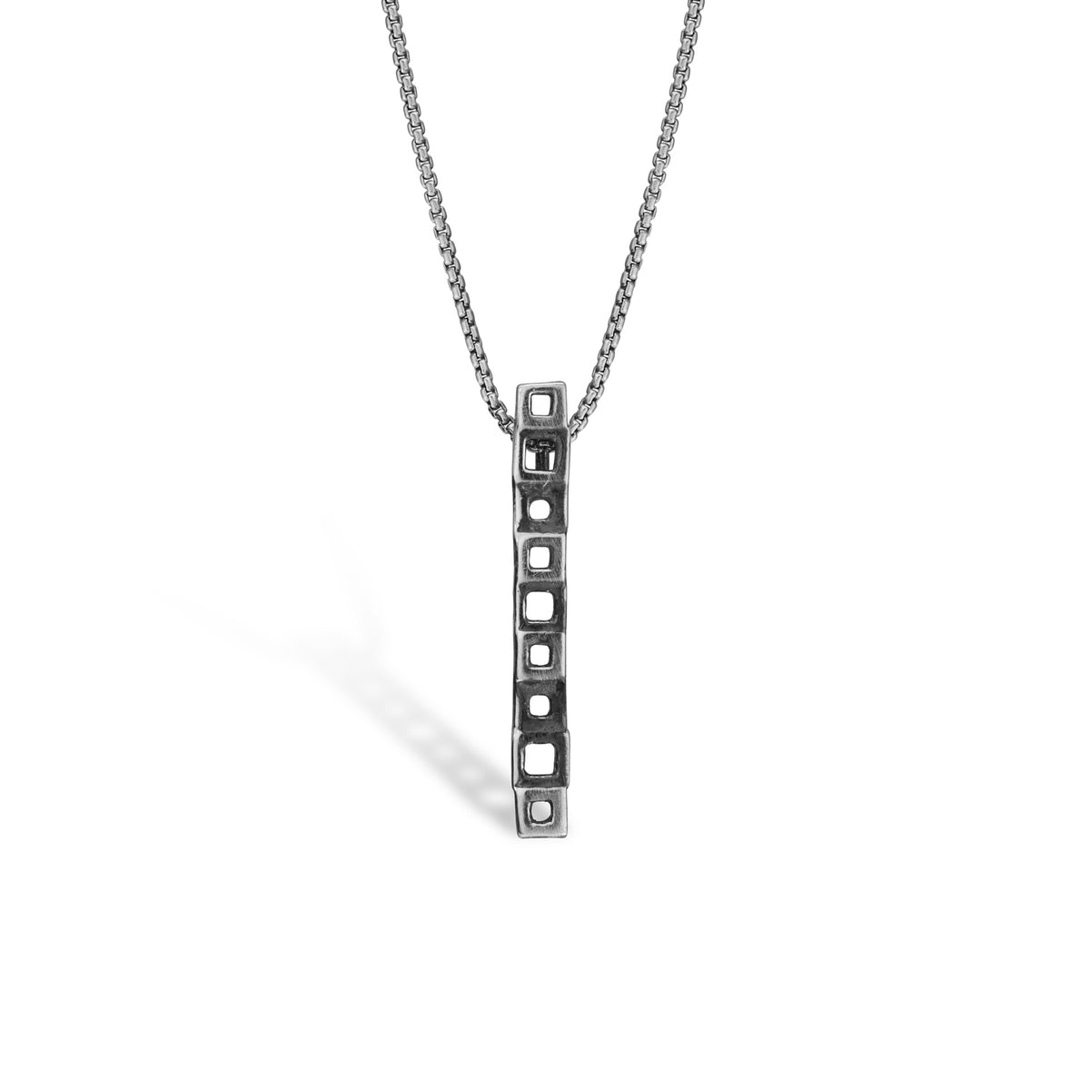 Solinas single line vertical necklace