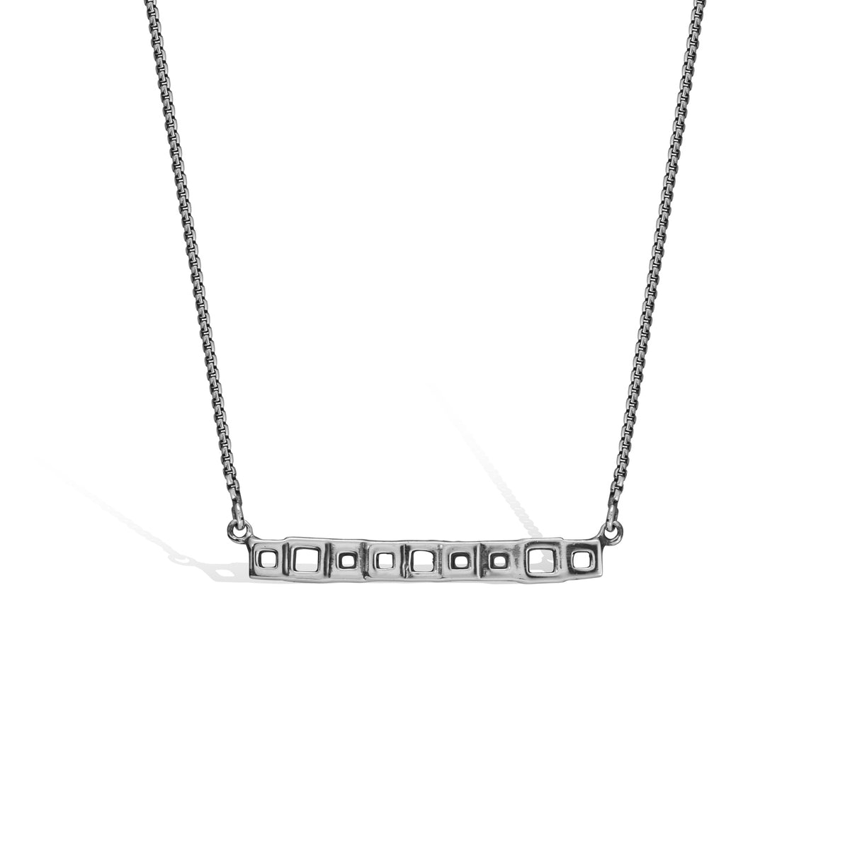 Solinas single line horizontal bar necklace