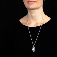 aperta oval necklace