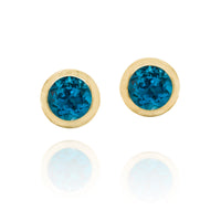 chroma 8mm round bezel stud earrings