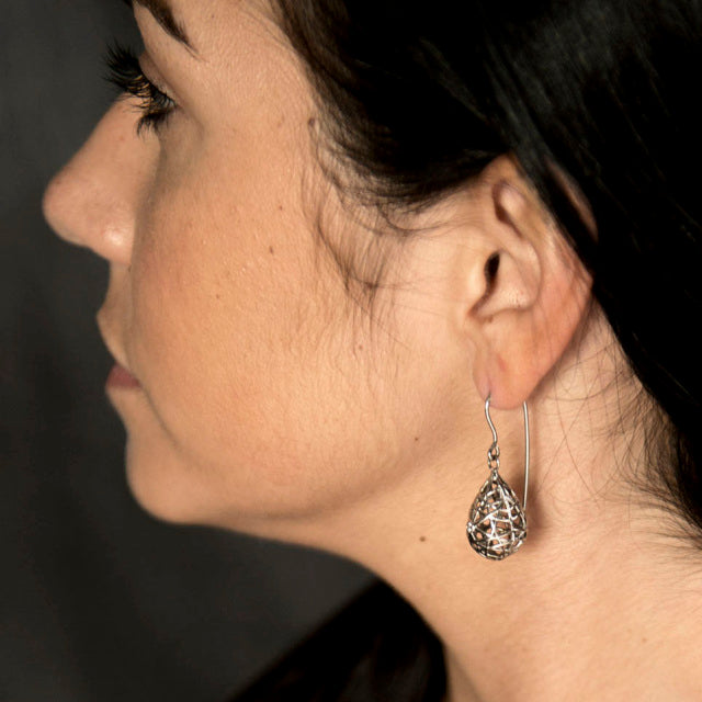 linea small pear dangle earrings